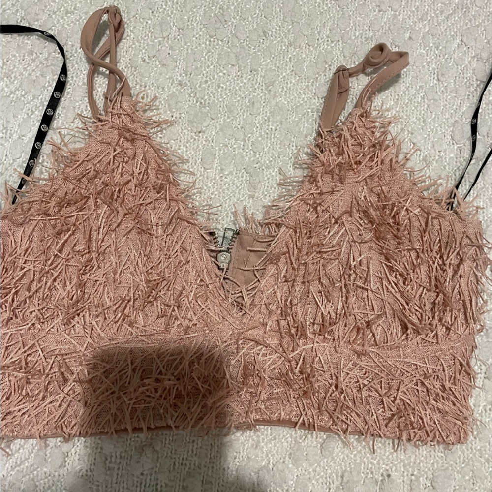 Never used this top but is small for me
